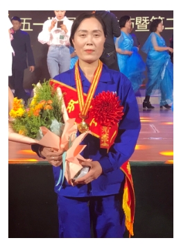 20年匠心守護 | 牛豔麗：用雙手托起千（qiān）萬家的幸（xìng）福，以真心書寫家（jiā）政人的芳華~